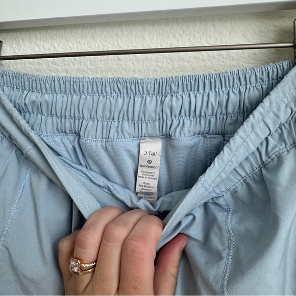 Lululemon• Tall Hotty Hot Short / Blue Linen - Picture 4 of 4